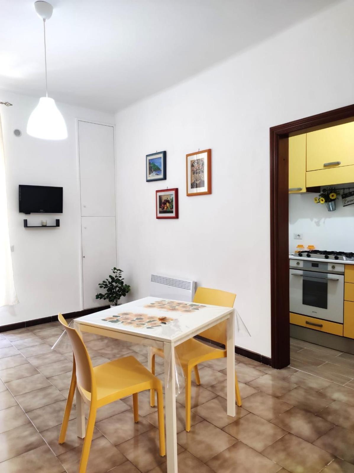 111 Guest House Bari Exterior photo
